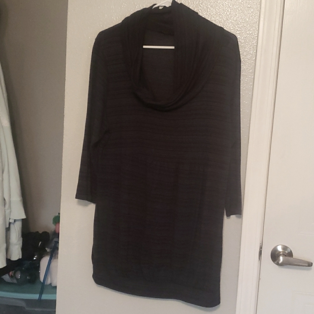 Myth 2/4 sleeve top